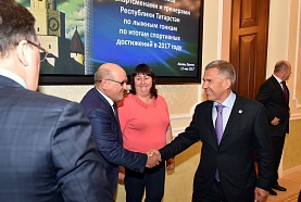Рустам Минниханов поздравил татарстанских лыжников с успешным сезоном